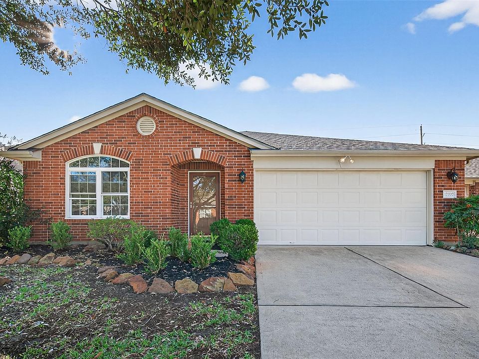 1st image of 17707 Thicket Hollow Ln