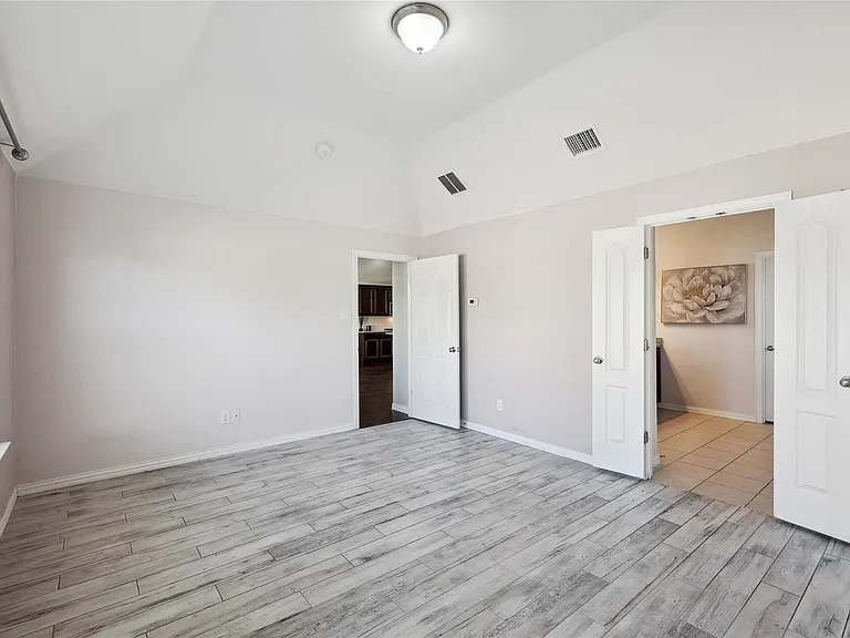 1409 Freesia Dr — Photo 24