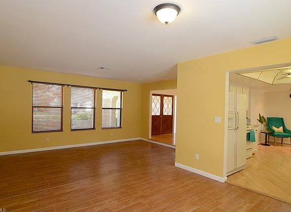 4th image of 5709 Sandpiper Pl