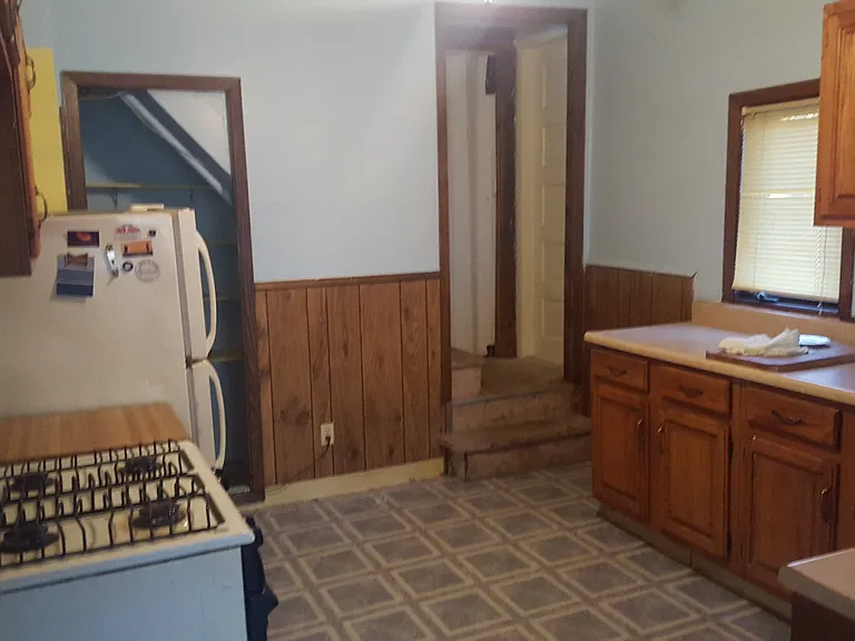 2531 Jefferson St NE — Photo 2