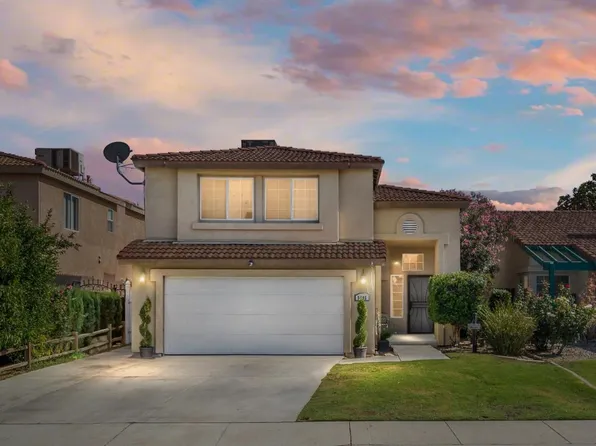 9405 Salinger St, Bakersfield, CA 93311