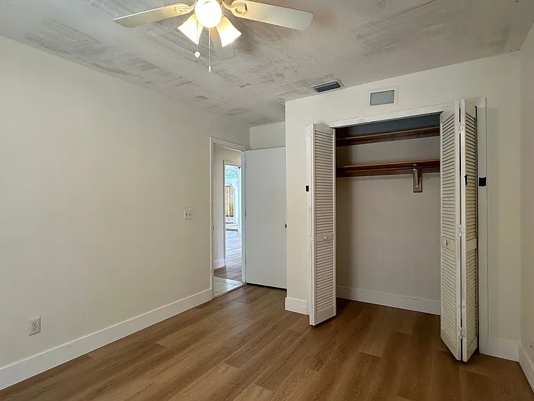 935 Shriver Cir — Photo 35