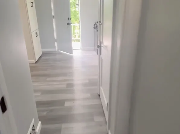 5014 Ampere St, Pittsburgh, PA 15207