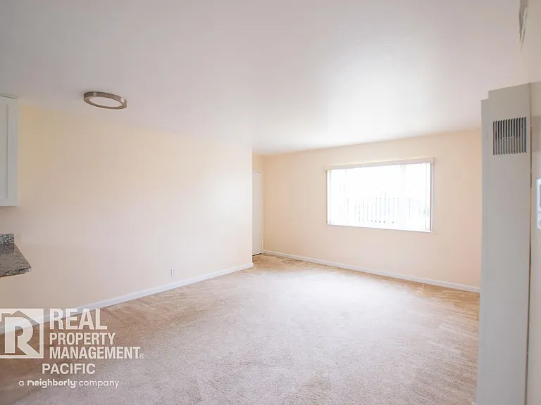 2131 Parker Street — Photo 2