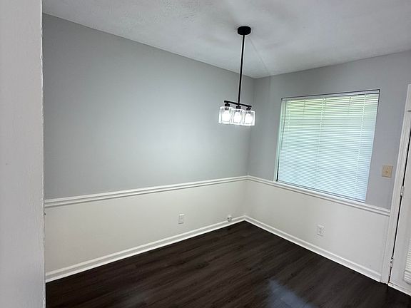 2nd image of 2603 Parkside Way