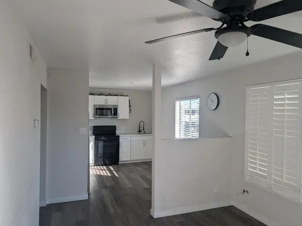 7160 N 53rd Ave, 7160 N 53rd Ave APT 2, Glendale, AZ 85301