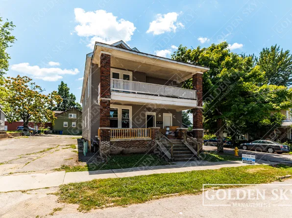 821 1/2 W Main St, Muncie, IN 47305