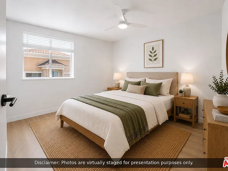 1337 S Hoover St #1505-3 — Photo 4