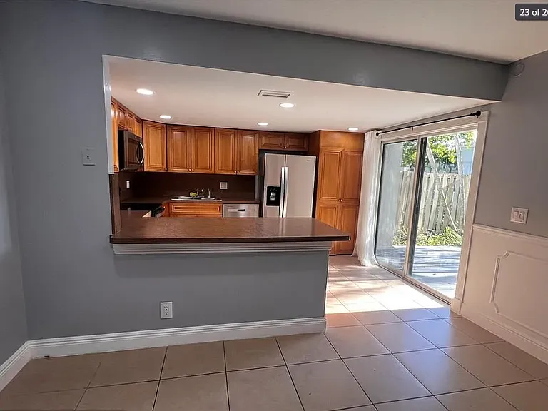 12134 Regal Ct E — Photo 4