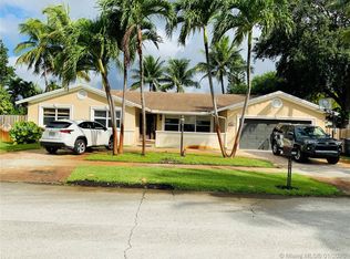 1845 NE 211th Ter, Miami, FL 33179