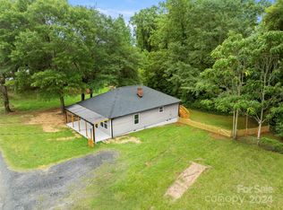 2011 Riverview Ave, Belmont, NC 28012