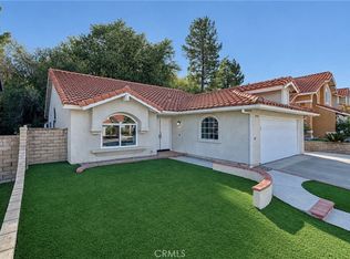 28790 Shadow Valley Ln, Saugus, CA 91390