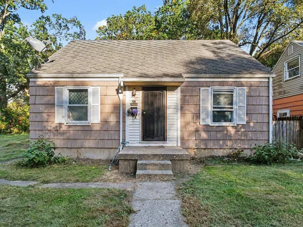 1722 Obrien St, South Bend, IN 46628