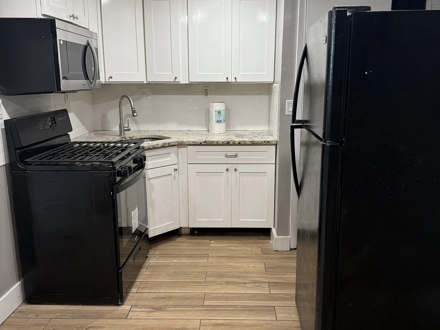 2 bed, 1615 sqft, $1,800 — Photo 1