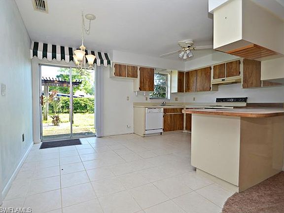 5th image of 1405 NE 14th Ter