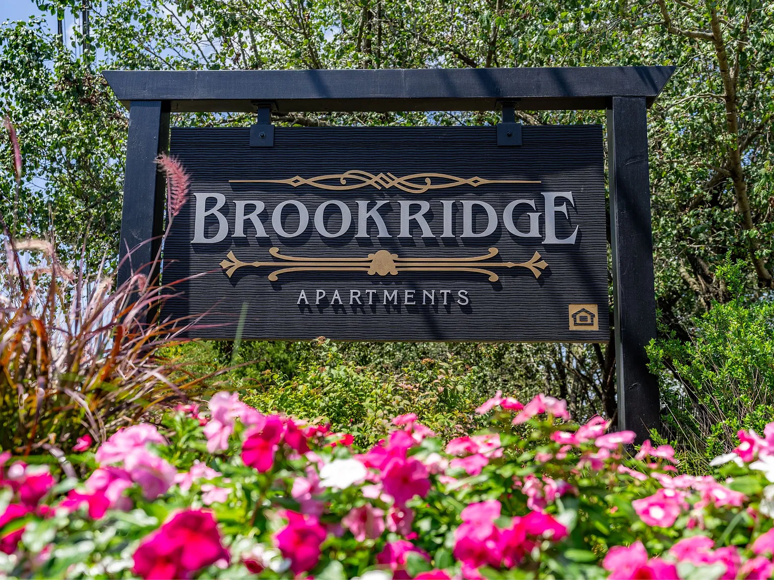 Brookridge Apartments — Photo 1