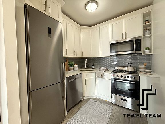 4th image of 2273 Adam C Powell Blvd #5CC