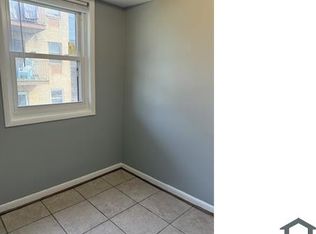 3429 5th St SE APT 32, Washington, DC 20032