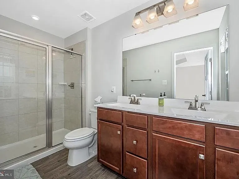 391 Ontario Dr — Photo 12