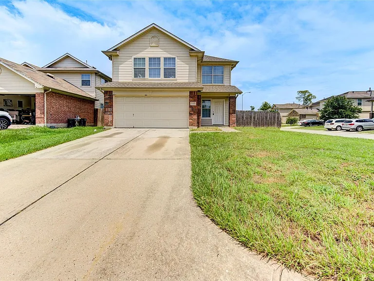 21802 Westfield Ridge Dr — Photo 1