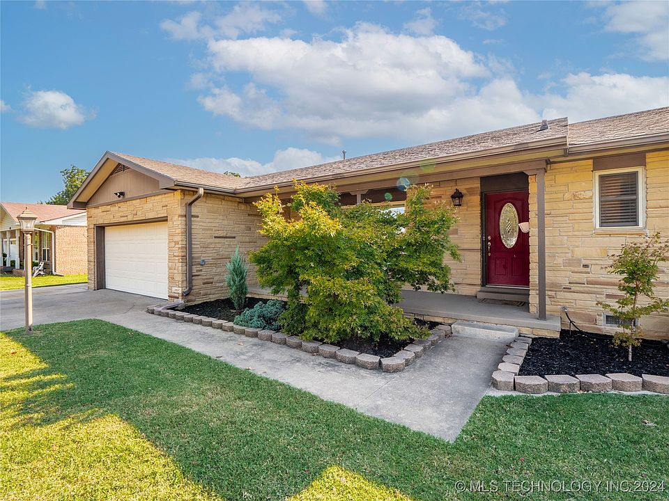 1st image of 1414 S 10th St