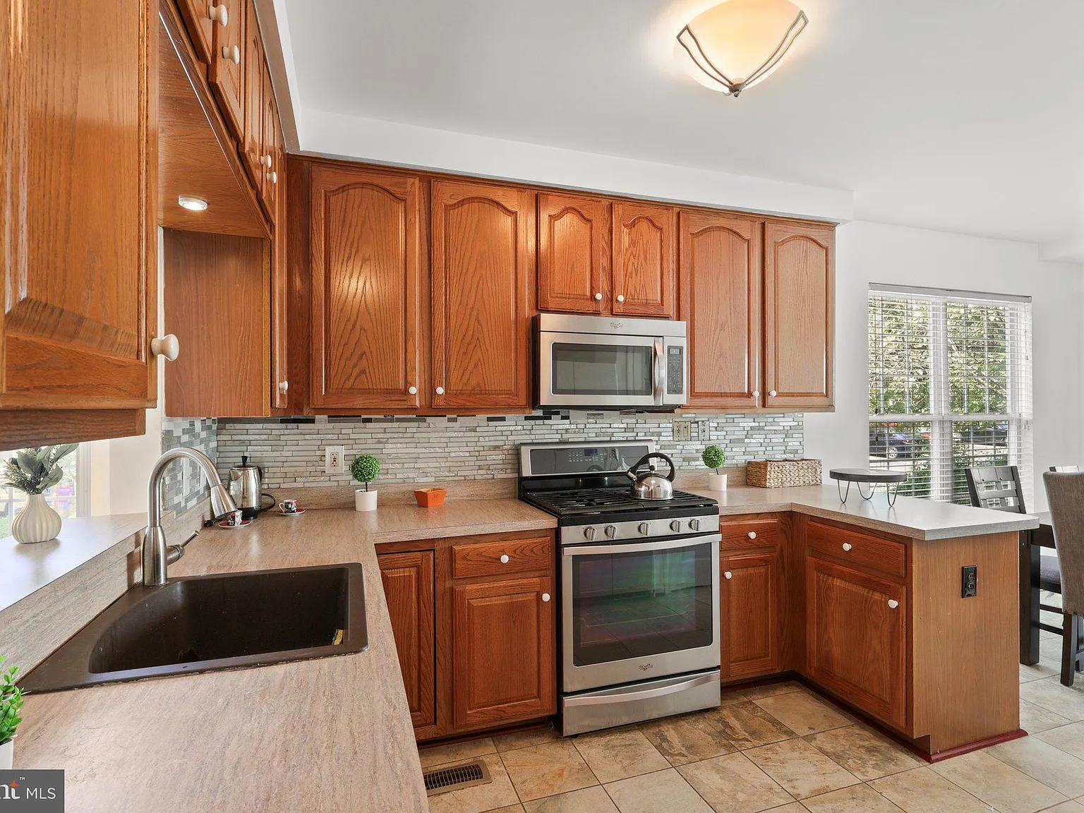 Westwood Village Condo — Photo 4