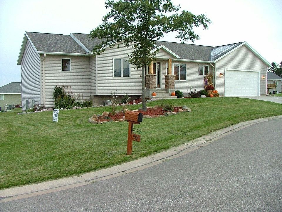 1st image of 406 Goodhue Ct