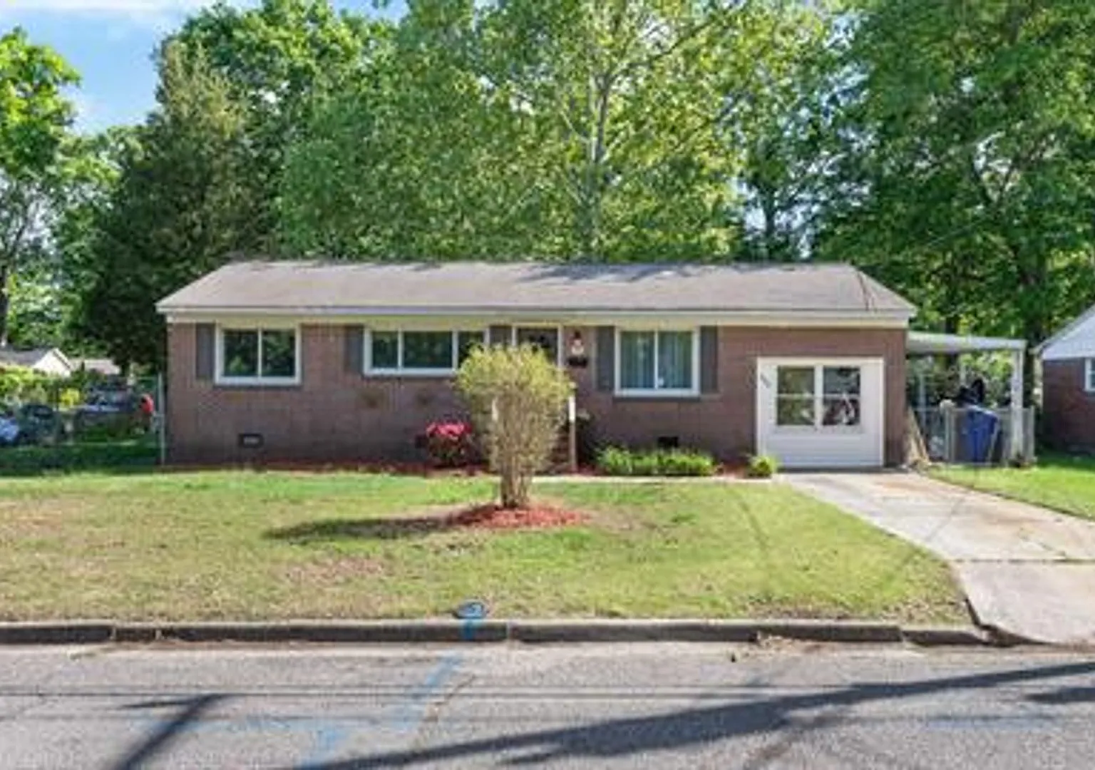 222 Belray Drive — Photo 1