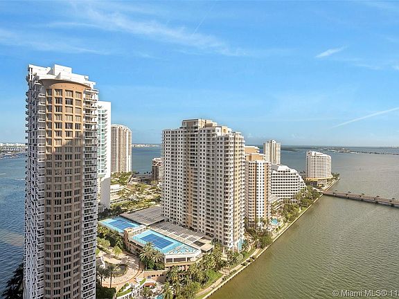 5th image of 465 Brickell Ave APT 2801