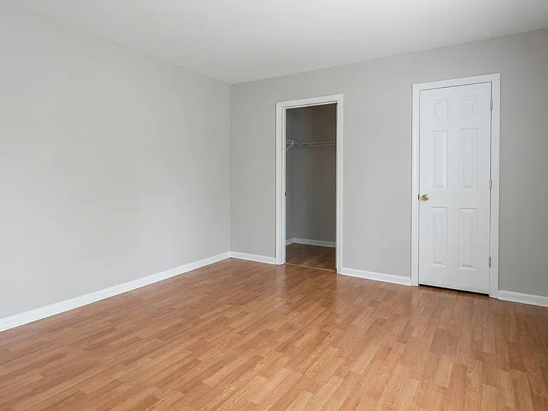 8336 Trail View Dr — Photo 4