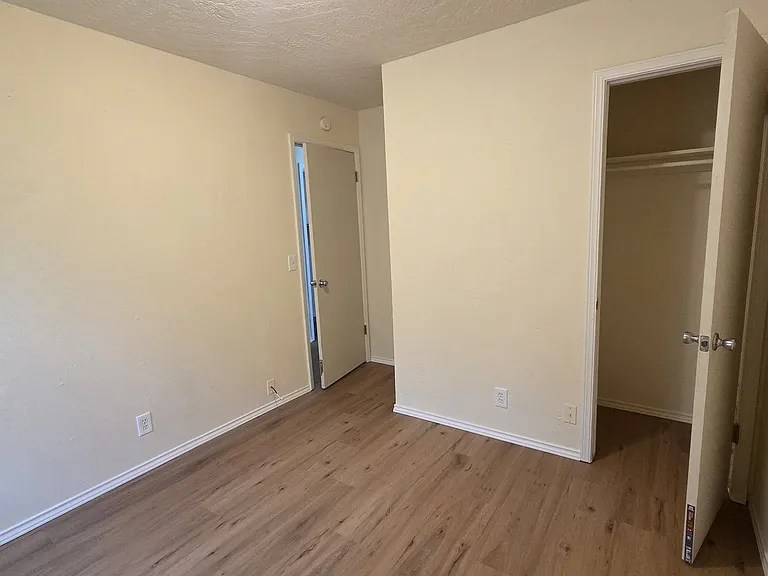 4314 Willowpoint Dr — Photo 21