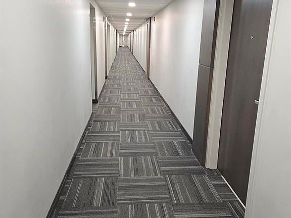 4th image of 2550 Sandwich West Pkwy #108