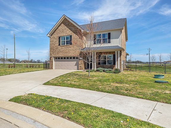 3rd image of 503 Golden Eagle Ct