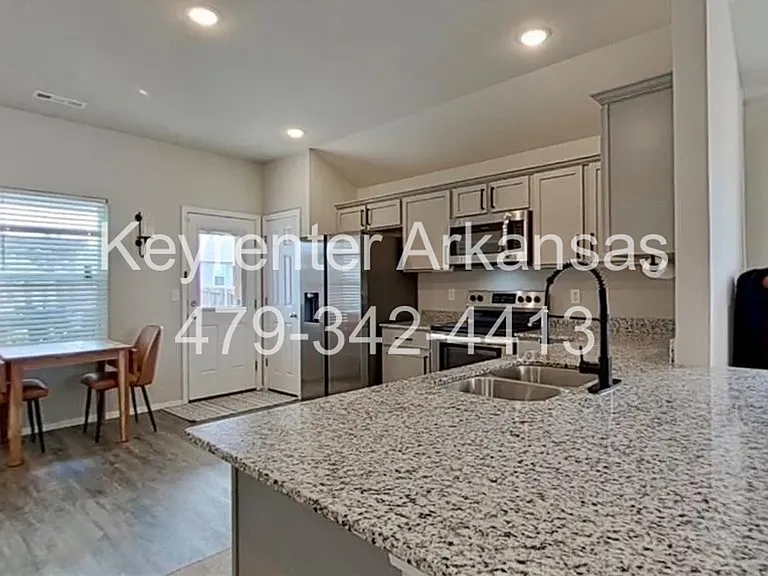 2983 W Azurite St — Photo 9