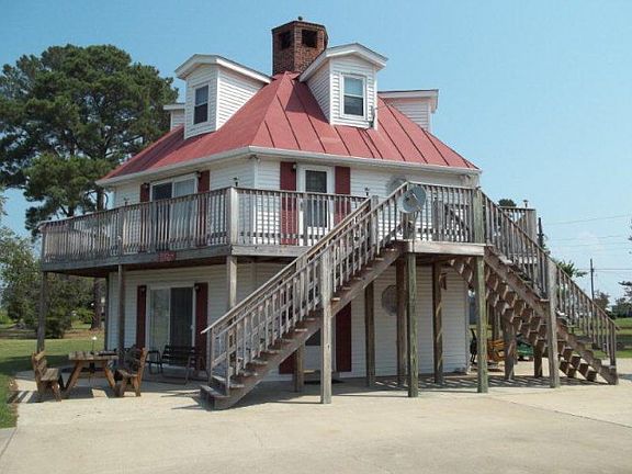 2nd image of 109 Church Ln