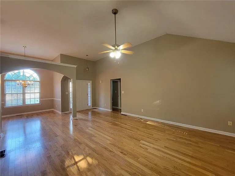 1325 Heatherton Rd — Photo 7