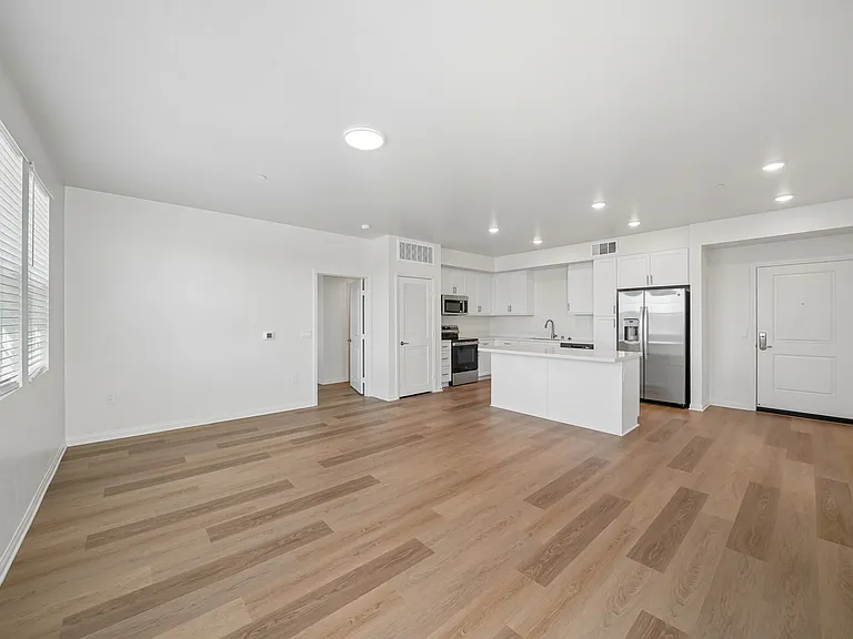 Gallery Park Apartments — Photo 136