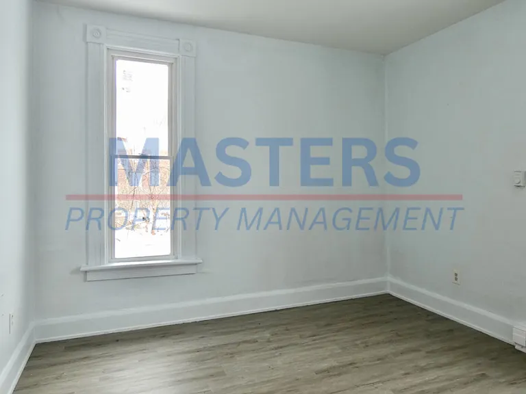 425 Boston Pl #2 — Photo 3
