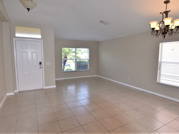 3rd image of 11609 Baylor Ct