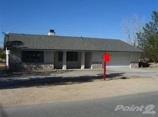 15700 Heatherdale Rd, Victorville, CA 92394