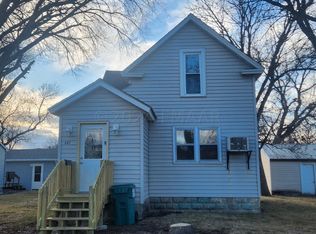 227 11th St N, Breckenridge, MN 56520