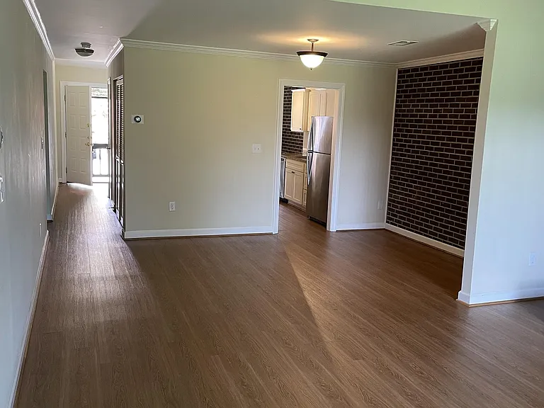151 Harvest Dr — Photo 5