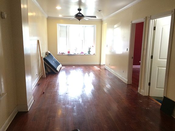 Living/dining room