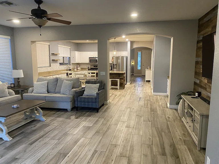 W Irma Ln — Photo 27