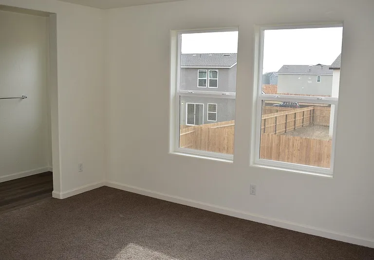 4554 Iris Ct — Photo 18