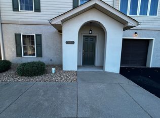 29 Rosewood Ct UNIT 103, Fishersville, VA 22939