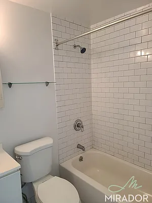 Rented by Mirador Real Estate | media 22