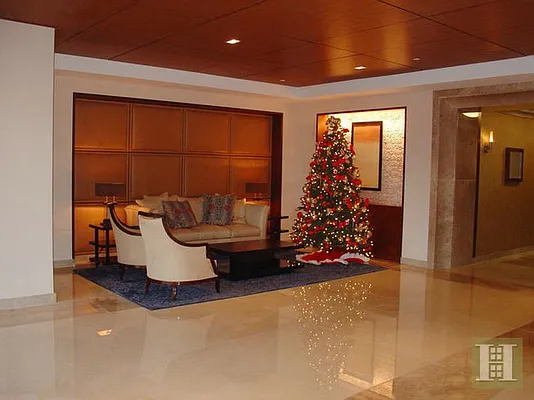 Rented by Halstead Real Estate | media 20