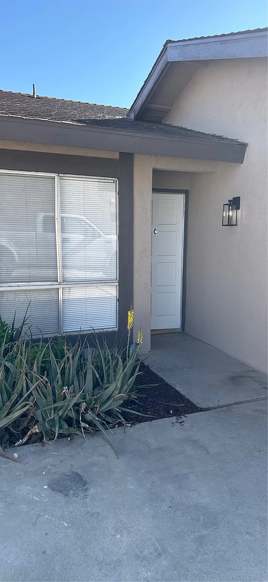 Photo 1 of 15 - 1200 McDonald Way #C - Bakersfield, CA Primary Photo - 1200 McDonald Way #C