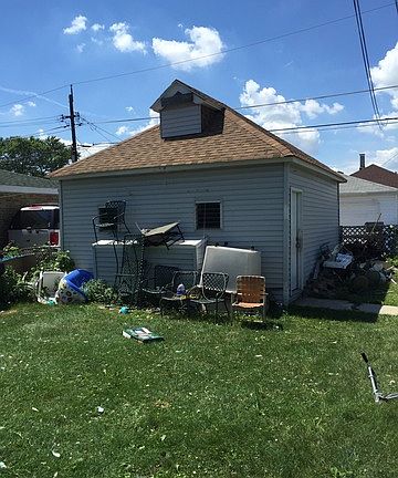 3rd image of 5530 S Albany Ave